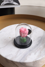 Charger l'image dans la galerie, medium-rose-eternelle→medium-rose-eternelle rose éternelle cloche rouge immortelle cadeau cadeaux entreprise mariage corporate femme fleuriste Casablanca cloche