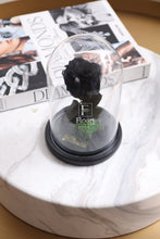 Charger l'image dans la galerie, fleurs séchées livraison cadeau cadeaux arrangement florale lys rose éternelle rose rouge fleuriste casablanca créations florales design floral décoration maison événements fleur éternelle rose immortelle éternelle rose rouge fleuriste sous cloche amour