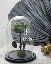 Charger l'image dans la galerie, medium-rose-eternelle→medium-rose-eternelle rose éternelle cloche rouge immortelle cadeau cadeaux entreprise mariage corporate femme fleuriste Casablanca cloche Classique