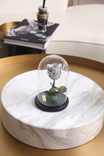 Charger l'image dans la galerie, fleurs séchées livraison cadeau cadeaux arrangement florale lys rose éternelle rose rouge fleuriste casablanca créations florales design floral décoration maison événements fleur éternelle rose immortelle éternelle rose rouge fleuriste sous cloche amour