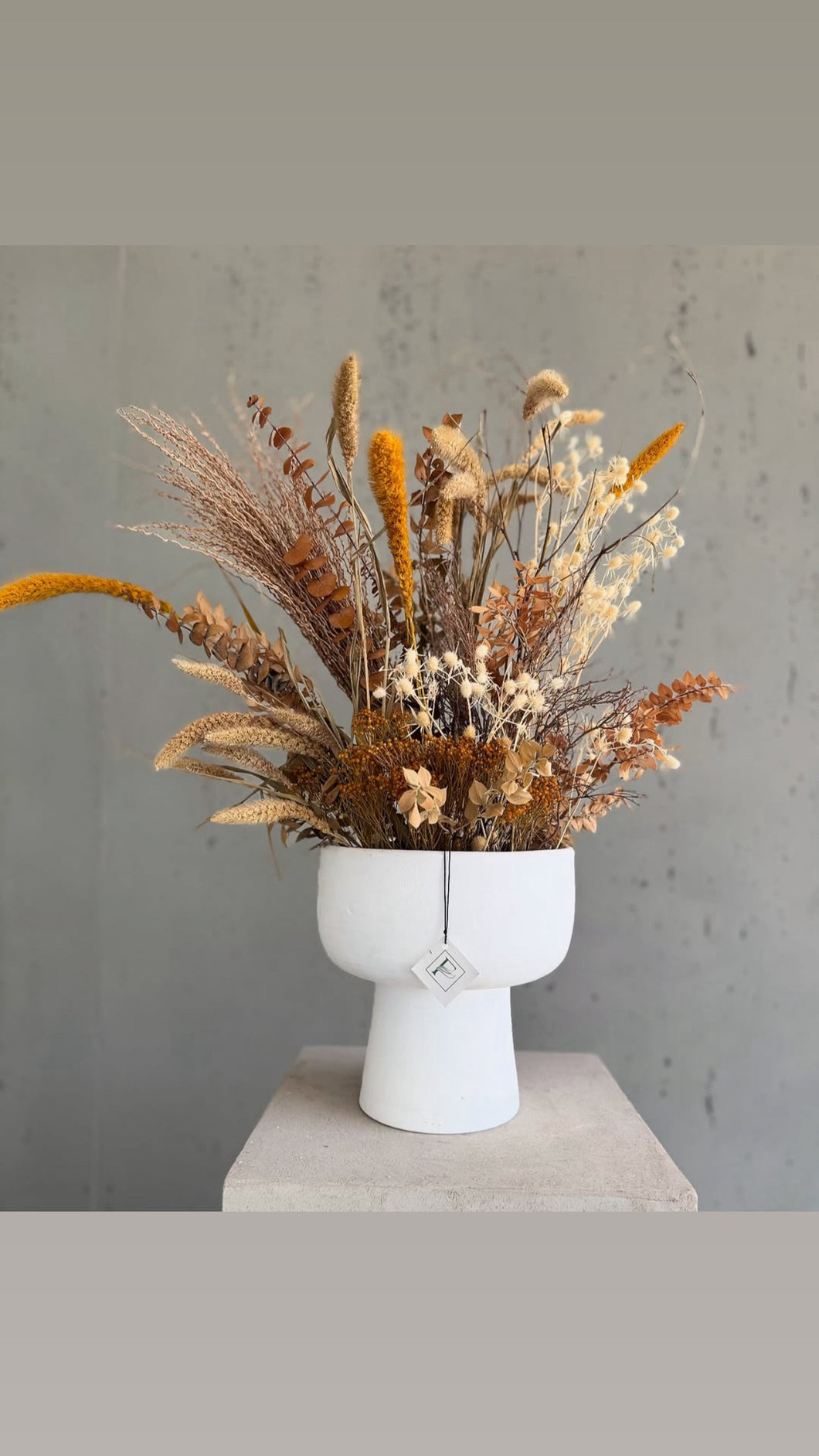 Création florale séchée vert olive