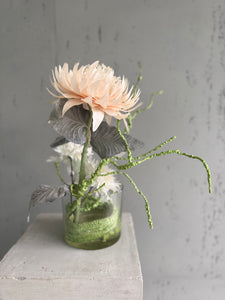 Création florale artificielle blanc