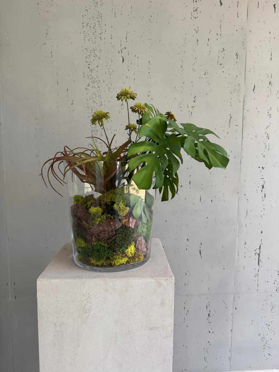Composition florale artificielle végétale