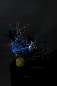 Création florale artificielle bleu ikebana